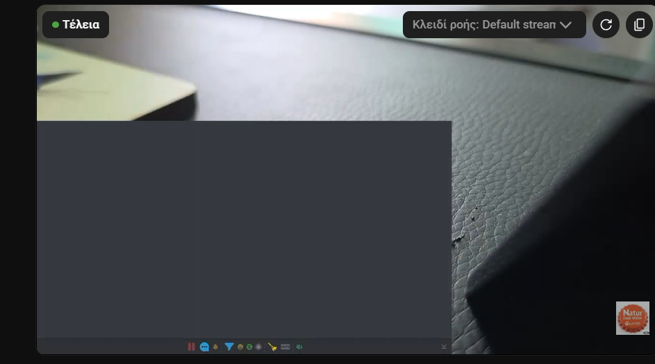 A Social Stream Ninja Dock displayed as a large grey box over a video because transparency is disabled